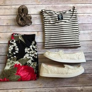 Agnes and Dora Dolman